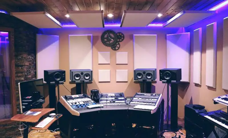 Home Recording Studio Setup: The Essential Recording Equipment