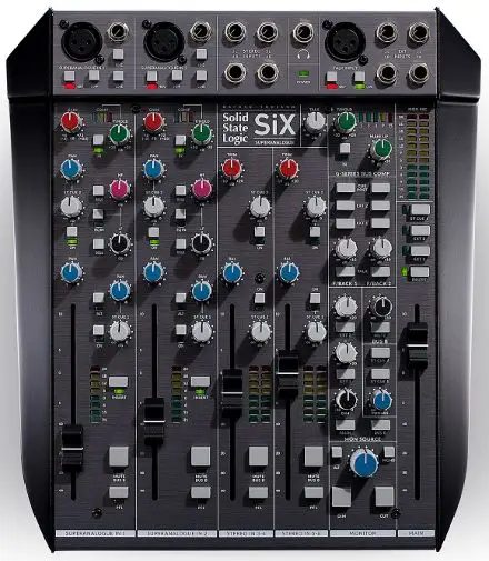 Table de Mixage Audio 4 Canaux Console de Mixage Compacte, Console Son  Mixeur Audio DJ Avec FX Reverb Retard Effets Et Alimentation Fantôme 48V