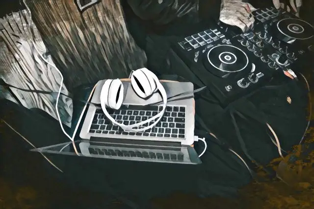 9 най-добри DJ слушалки за 2025 г.