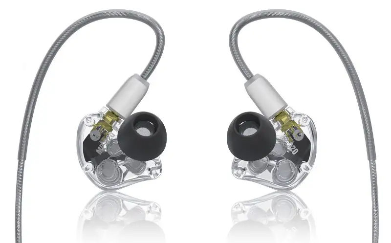 Mackie MP-320 Monitor dinamici in ear a triplo driver