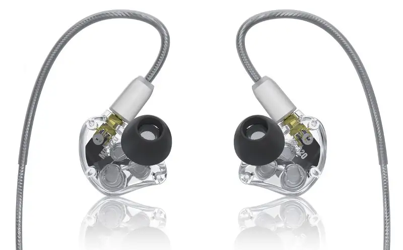 Monitores intra-auriculares dinâmicos de driver triplo Mackie MP-320