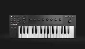 NI Komplete Kontrol M32