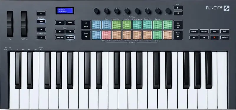 Best Mini MIDI Keyboard: Portable Options for Traveling Musicians