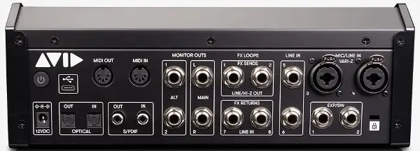 Bagian belakang Antarmuka Audio USB-C Avid MBox Studio