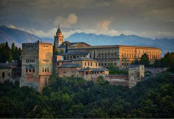 Wspomnienia z Alhambry - Francisco Tarrega