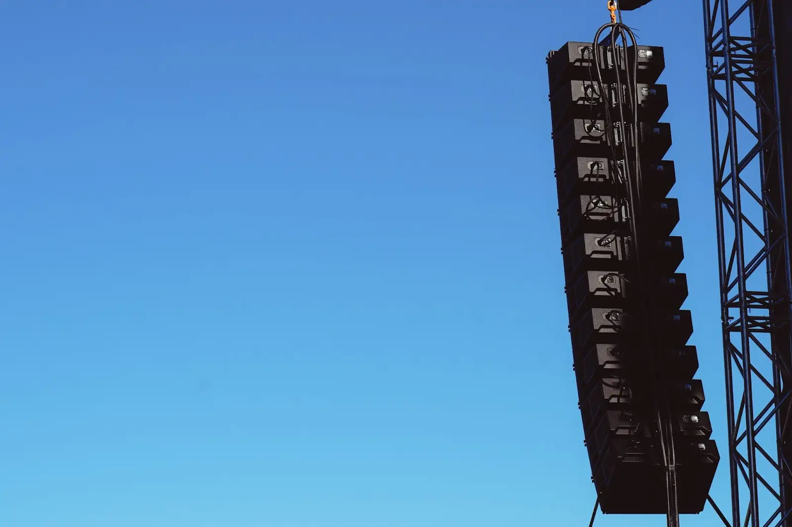 照片由 Dean Machala 在 Unsplash 上拍摄