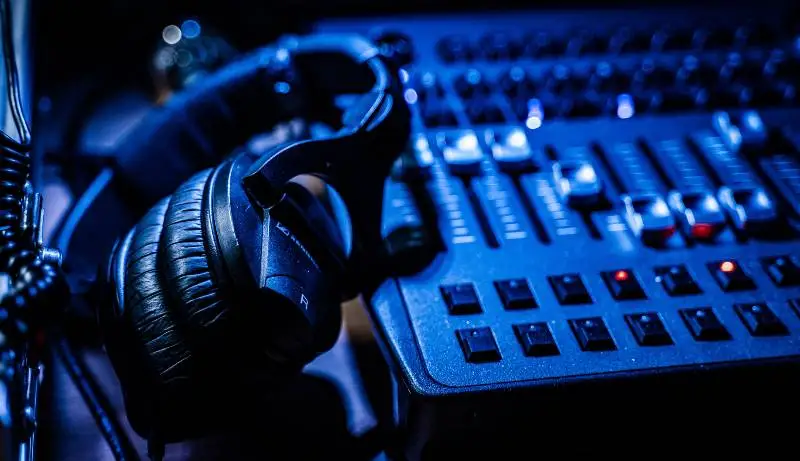 tiges dans le mastering musical