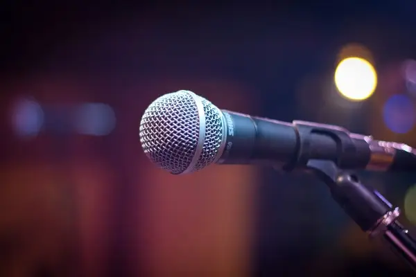 dynamic microphone