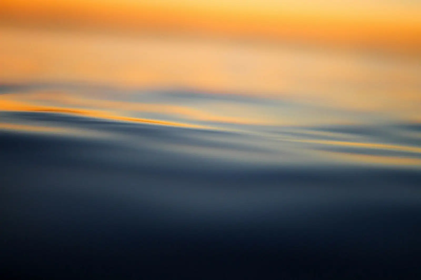 Fotografie de Jeremy Bishop pe Unsplash