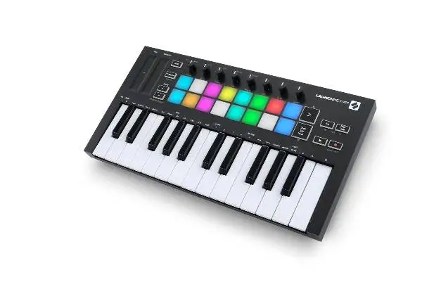 Лучшая миди-клавиатура novation launchkey